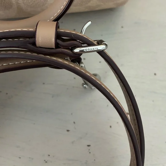 Coach Tan and Brown Signature Satchel MINI - Picture 14 of 15